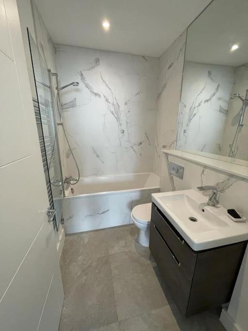 Greystones Marina View Penthouse Daire Dış mekan fotoğraf